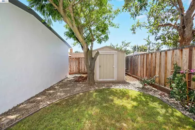 430 Dutchess Ln, Hayward, CA 94544 - Photo 47
