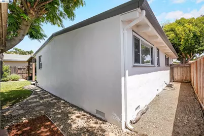 430 Dutchess Ln, Hayward, CA 94544 - Photo 49