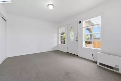 242 Kendall Ave, Crockett, CA 94525 - Photo 9