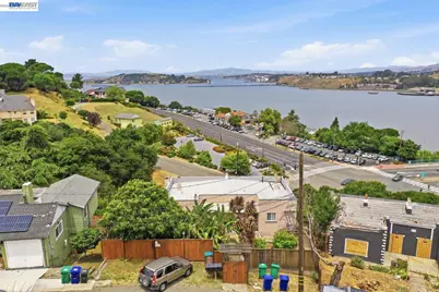 242 Kendall Ave, Crockett, CA 94525 - Photo 29