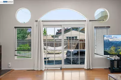 30544 Hoylake St, Hayward, CA 94544 - Photo 9