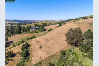 1966 Joseph Dr, Moraga, CA 94556 - Photo 7