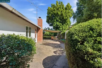 902 Glennan Dr, Redwood City, CA 94061 - Photo 41