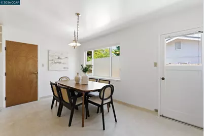 902 Glennan Dr, Redwood City, CA 94061 - Photo 13
