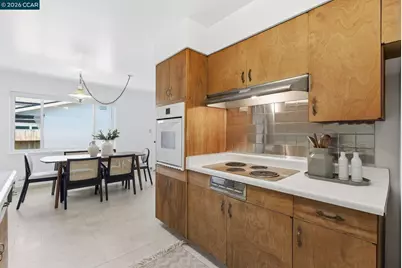 902 Glennan Dr, Redwood City, CA 94061 - Photo 9