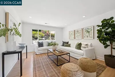 8 Ketelsen Ct, Moraga, CA 94556 - Photo 5