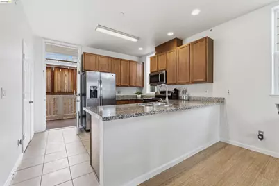 117 Kingswood Ln, Martinez, CA 94553 - Photo 15