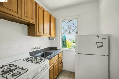 630 York, Vallejo, CA 94590 - Photo 7