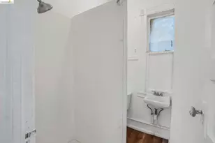 630 York, Vallejo, CA 94590 - Photo 25