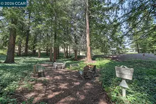 1417 Oakmont Dr, Walnut Creek, CA 94595 - Photo 13