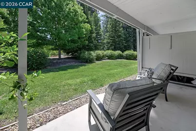 1417 Oakmont Dr #2, Walnut Creek, CA 94595 - Photo 11