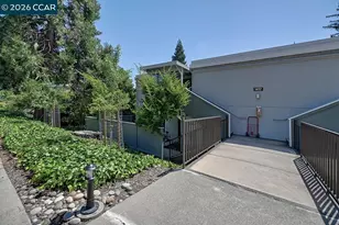 1417 Oakmont Dr, Walnut Creek, CA 94595 - Photo 41