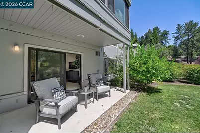 1417 Oakmont Dr #2, Walnut Creek, CA 94595 - Photo 15