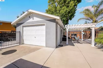 30562 Troon Pl, Hayward, CA 94544 - Photo 55