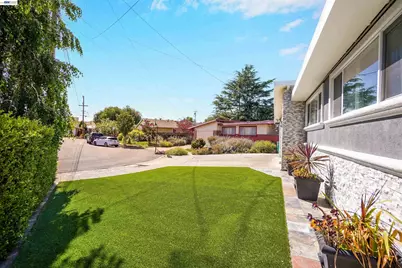 30562 Troon Pl, Hayward, CA 94544 - Photo 9