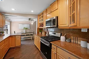 30562 Troon Pl, Hayward, CA 94544 - Photo 27