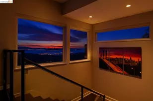 25 Diablo Dr, Oakland, CA 94611 - Photo 3