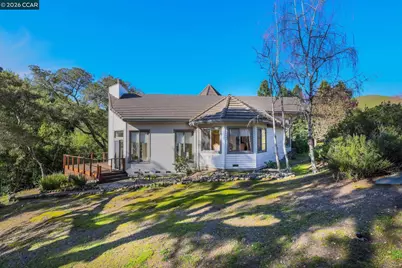 4 Julianna, Moraga, CA 94556 - Photo 37