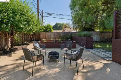 1679 Westwood Dr, Concord, CA 94521 - Photo 39