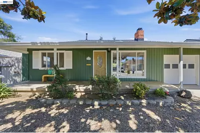 16010 Via Sevilla, San Lorenzo, CA 94580 - Photo 25
