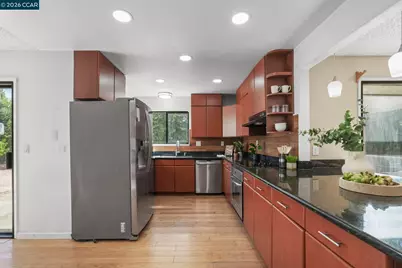 3012 Evergreen Dr, Fairfield, CA 94533 - Photo 13