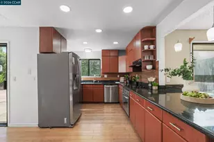 3012 Evergreen Dr, Fairfield, CA 94533 - Photo 13
