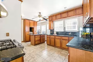 5814 Fleming Ave, Oakland, CA 94605 - Photo 23