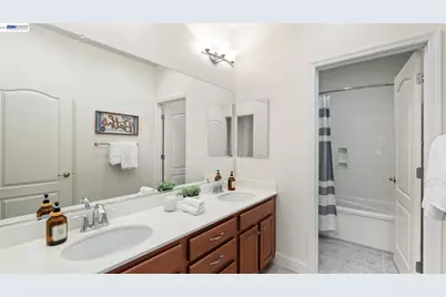 3207 Vittoria Loop, Dublin, CA 94568 - Photo 15