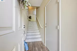 5350 Dunlay Dr, Sacramento, CA 95835 - Photo 7