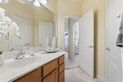 5350 Dunlay Dr #412, Sacramento, CA 95835 - Photo 27