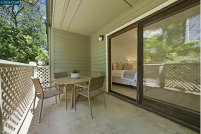 400 Suntree Ln #402, Pleasant Hill, CA 94523 - Photo 29