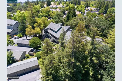 400 Suntree Ln #402, Pleasant Hill, CA 94523 - Photo 3