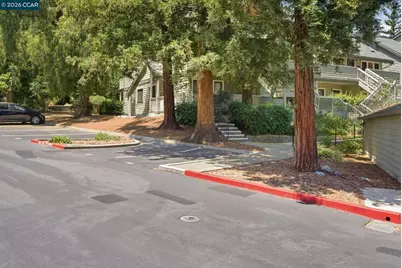 400 Suntree Ln #402, Pleasant Hill, CA 94523 - Photo 35