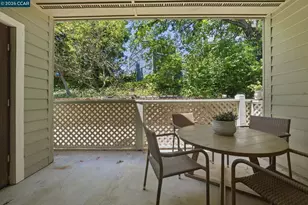 400 Suntree Ln, Pleasant Hill, CA 94523 - Photo 31