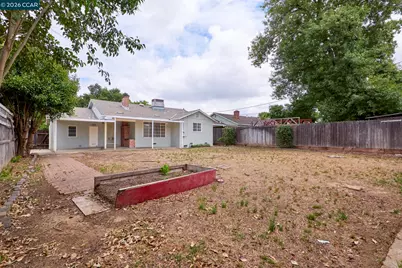 4300 42nd Ave, Sacramento, CA 95824 - Photo 15