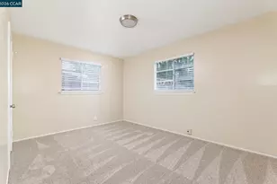 4300 42nd Ave, Sacramento, CA 95824 - Photo 11