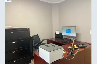 370 Grand Ave Suite 1, Oakland, CA 94610 - Photo 7