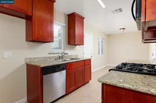 5311 78th St, Sacramento, CA 95820 - Photo 3