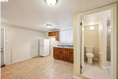 1820 International Blvd, Oakland, CA 94606 - Photo 21