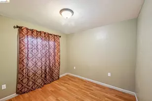 1820 International Blvd, Oakland, CA 94606 - Photo 19