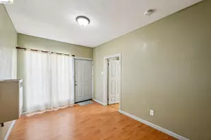 1820 International Blvd, Oakland, CA 94606 - Photo 17