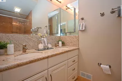 3320 Kimberly Way, San Mateo, CA 94403 - Photo 43