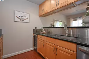 3320 Kimberly Way, San Mateo, CA 94403 - Photo 17