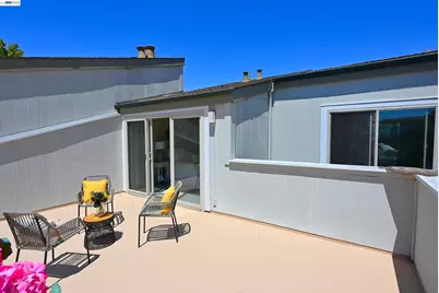 3320 Kimberly Way, San Mateo, CA 94403 - Photo 35