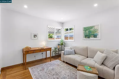 17381 Via La Jolla, San Lorenzo, CA 94580 - Photo 17