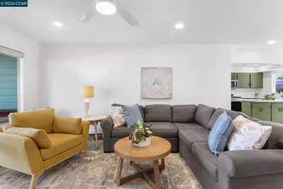 17381 Via La Jolla, San Lorenzo, CA 94580 - Photo 7