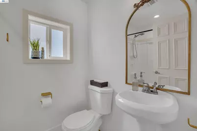 16800 Marsh Creek Rd, Clayton, CA 94517 - Photo 17