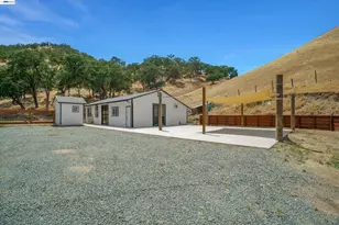 16800 Marsh Creek Rd, Clayton, CA 94517 - Photo 35