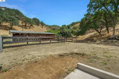 16800 Marsh Creek Rd, Clayton, CA 94517 - Photo 61