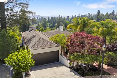 110 Somerset Rd, Piedmont, CA 94611 - Photo 3